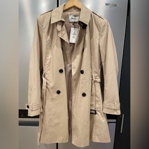 Stradivarius Tan Trenchcoat